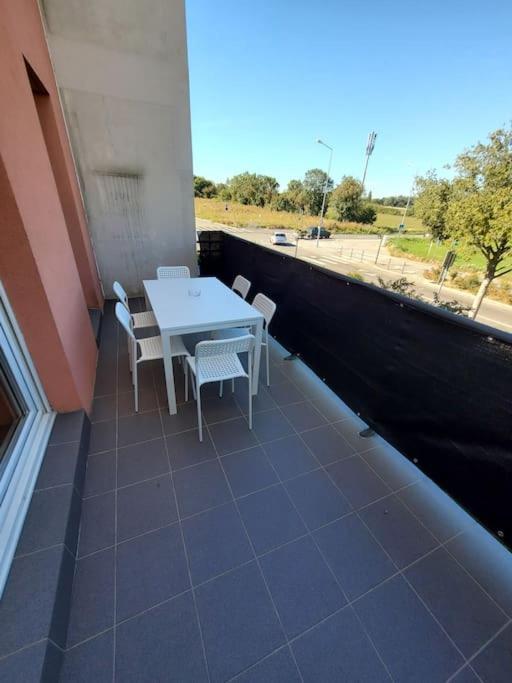 T4 Terrasse Et Box - Groupama Stadium-eurexpo-lyon * Meyzieu